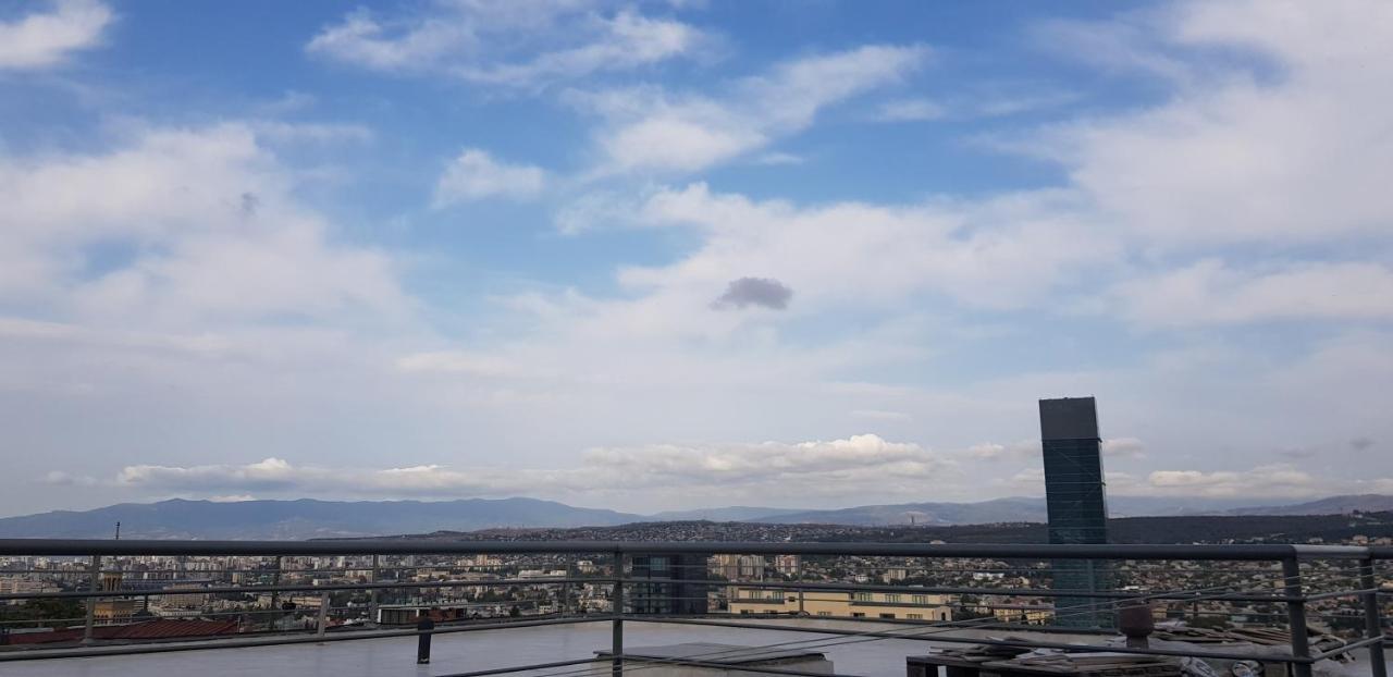 Nia'S Apartment Тбілісі Екстер'єр фото